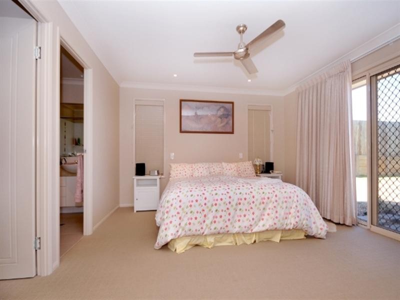 53 Smythe Drive, Highfields QLD 4352