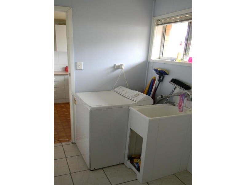 22 Whichello Street, Newtown QLD 4350