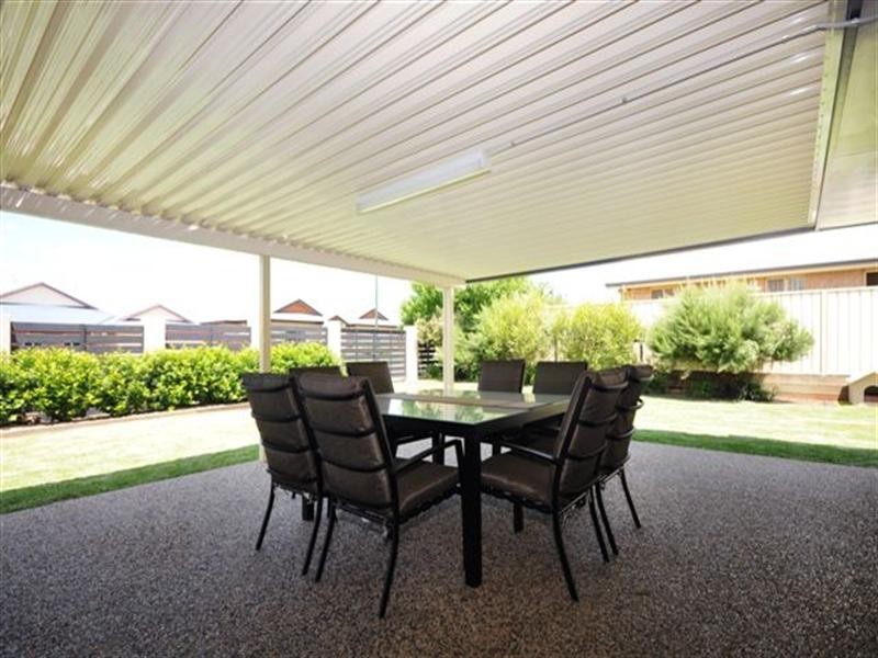 1 Garvan Court, Highfields QLD 4352
