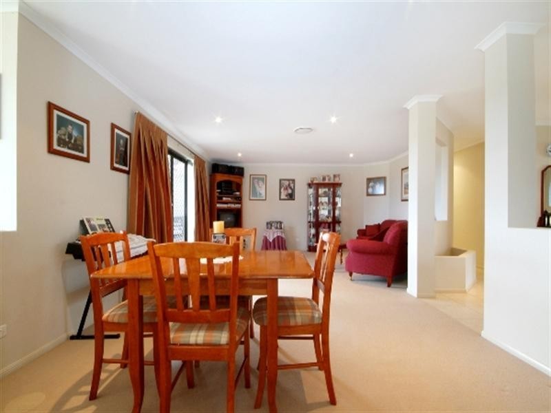 11 Cole Drive, Highfields QLD 4352