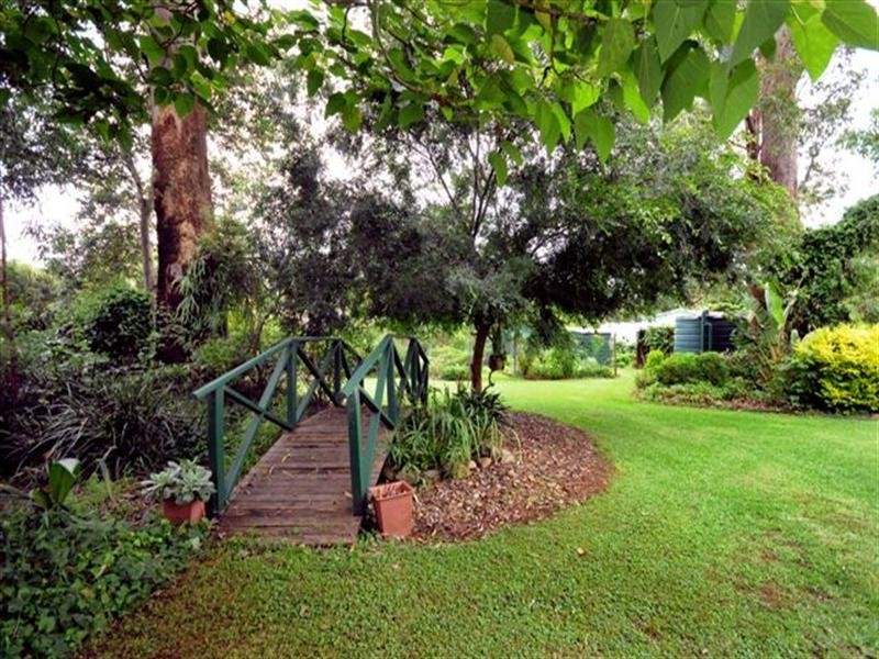 14 Clarke Road, Highfields QLD 4352