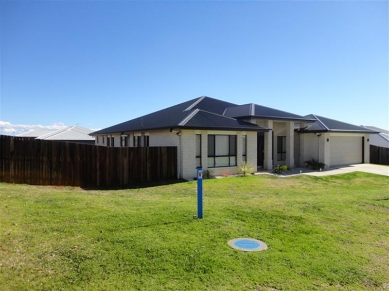 23 Honeyeater Drive, Highfields QLD 4352