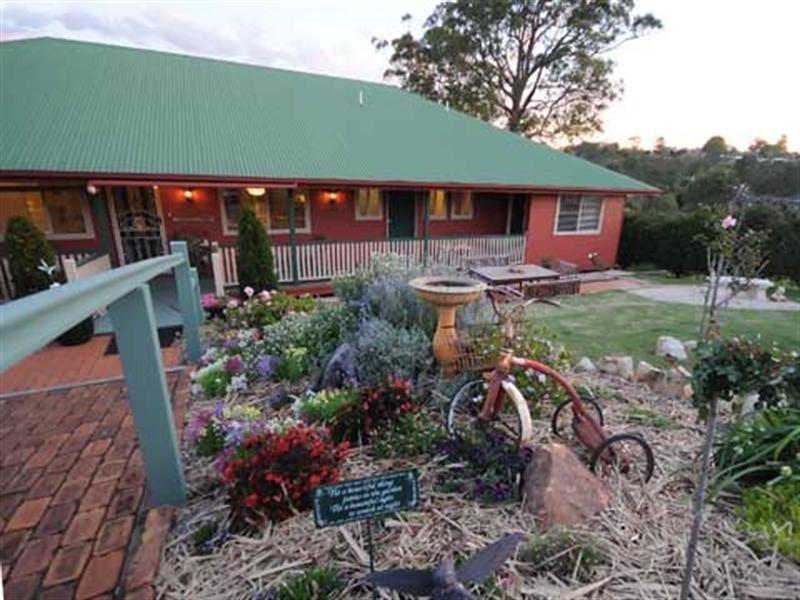 10 High Street, Highfields QLD 4352