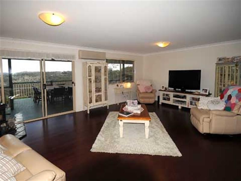 10 High Street, Highfields QLD 4352