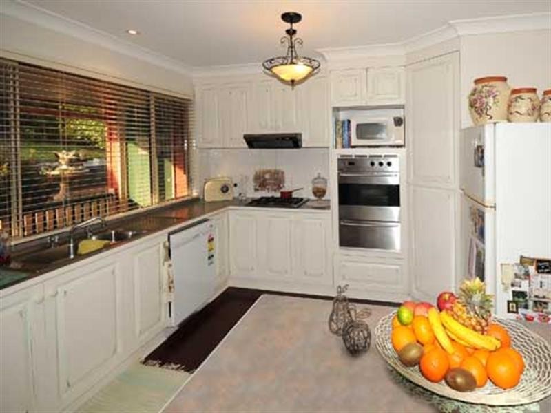 10 High Street, Highfields QLD 4352