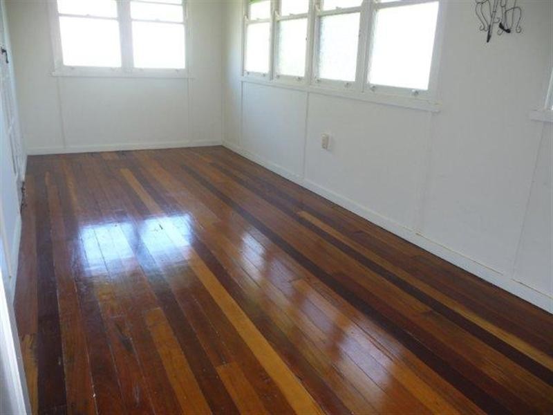 8 Parkinson Street, South Toowoomba QLD 4350