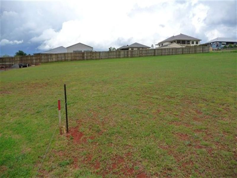 2 Evelyn Court, Highfields QLD 4352