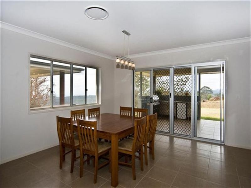 19 Bogong Court, Spring Bluff QLD 4352