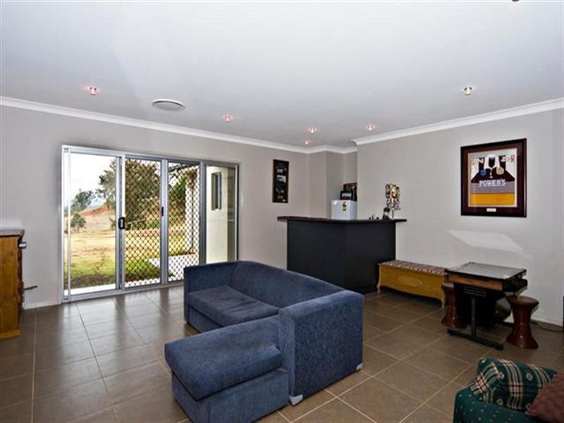 19 Bogong Court, Spring Bluff QLD 4352