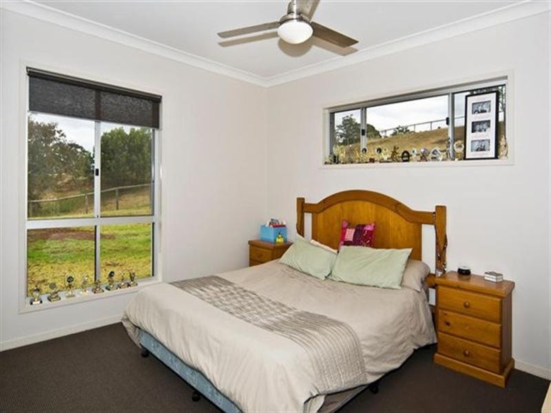 19 Bogong Court, Highfields QLD 4352