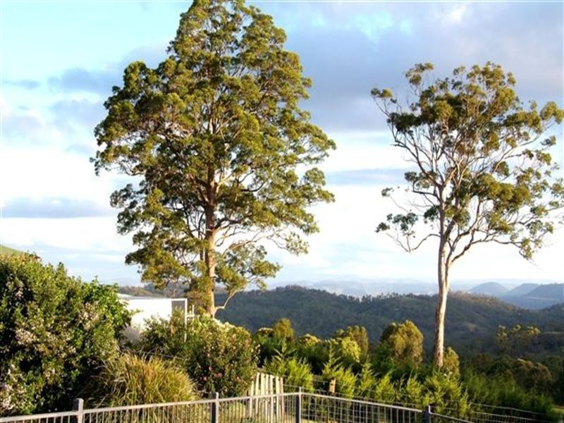 6 High Street, Highfields QLD 4352