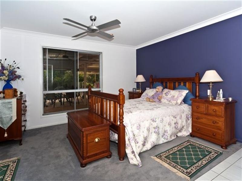 1 Hull Court, Highfields QLD 4352