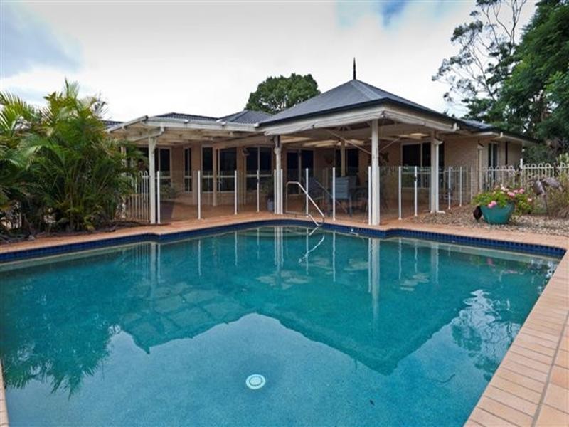 1 Hull Court, Highfields QLD 4352