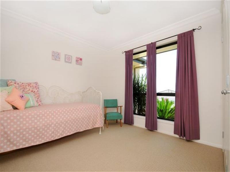 1 Garvan Court, Highfields QLD 4352