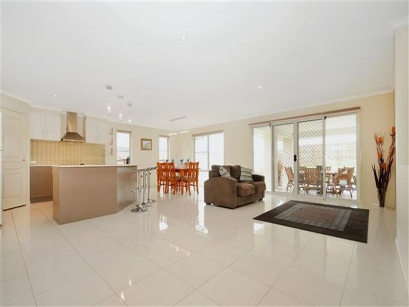 19 Kalimna Drive, Highfields QLD 4352