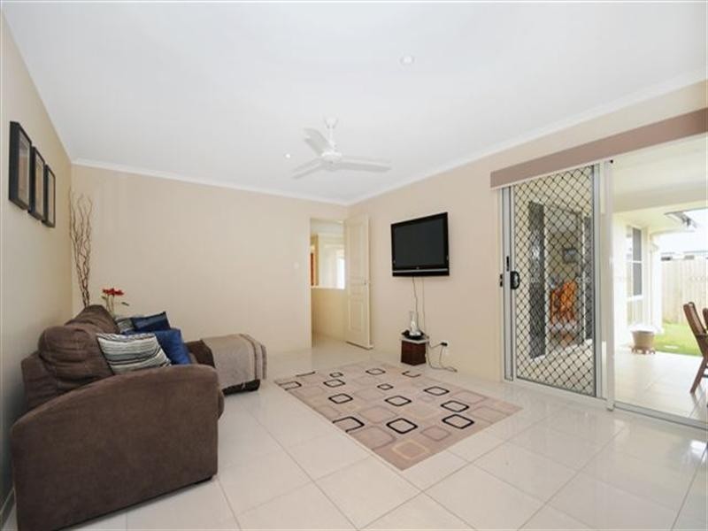 19 Kalimna Drive, Highfields QLD 4352