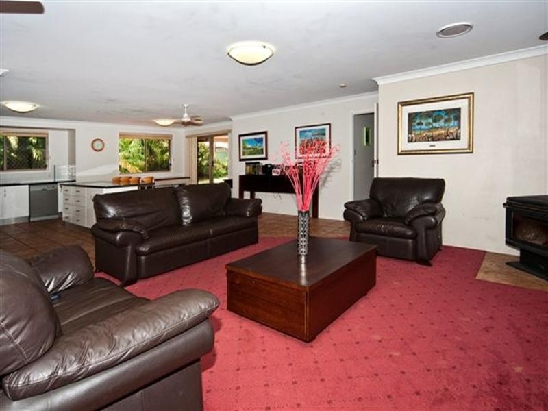 5 Lorikeet Street, Highfields QLD 4352