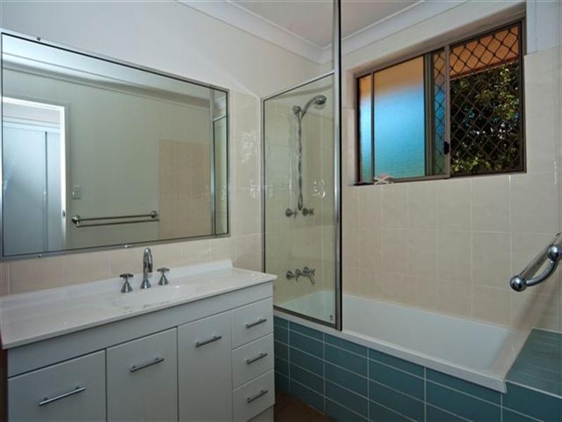 5 Lorikeet Street, Highfields QLD 4352