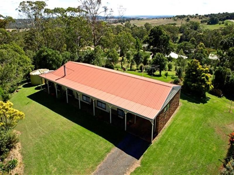 32 Woolmer Road, Highfields QLD 4352