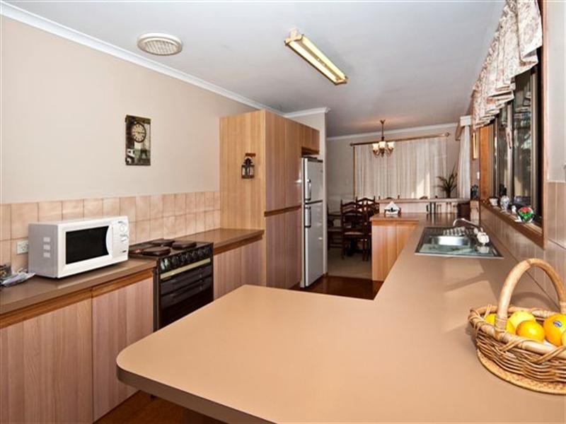 32 Woolmer Road, Highfields QLD 4352