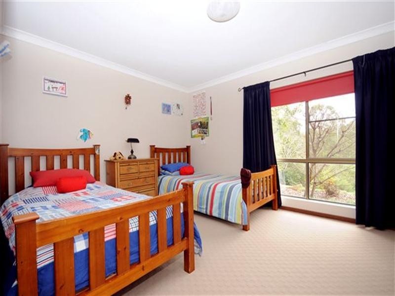 2124 Murphys Creek Road, Blue Mountain Heights QLD 4350