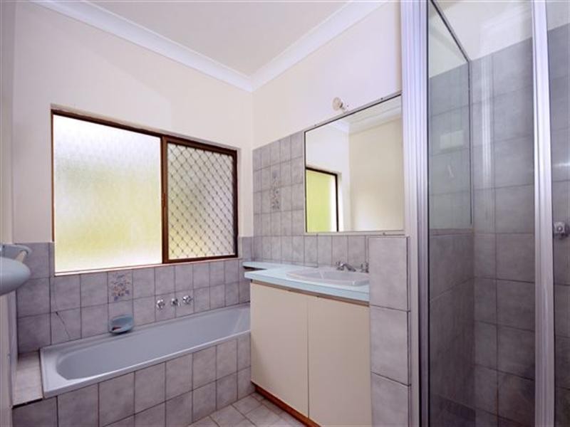 2124 Murphys Creek Road, Blue Mountain Heights QLD 4350