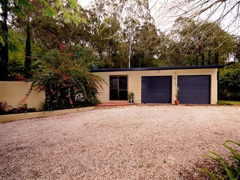 2124 Murphys Creek Road, Blue Mountain Heights QLD 4350