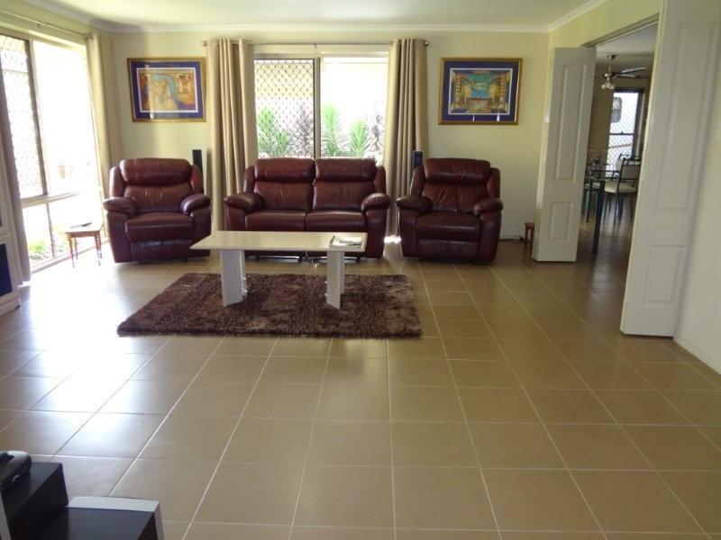 8 Susie Court, Highfields QLD 4352