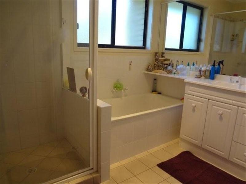 9 Kalimna Drive, Highfields QLD 4352