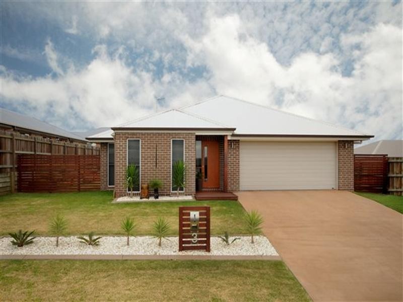 3 Wren Street, Highfields QLD 4352
