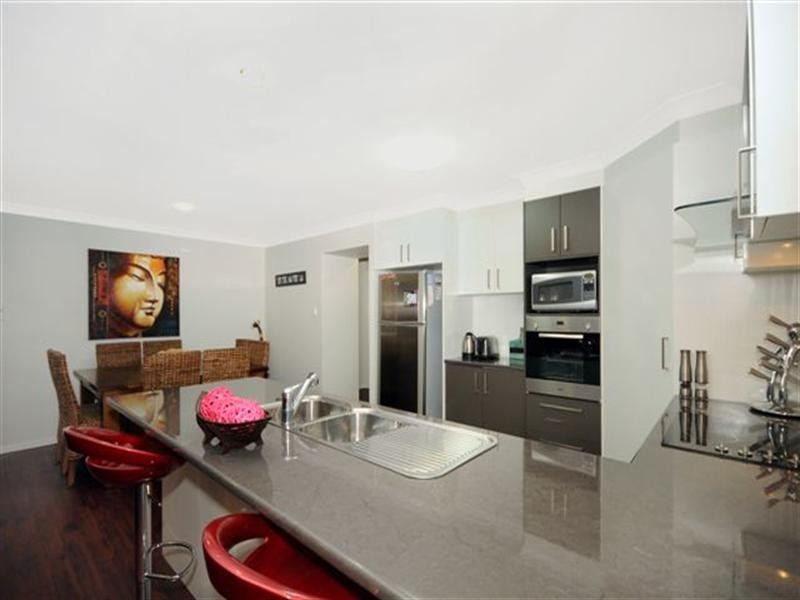 3 Wren Street, Highfields QLD 4352