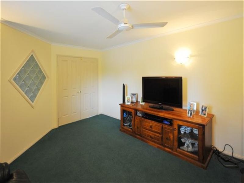 16 Melric Court, Cabarlah QLD 4352