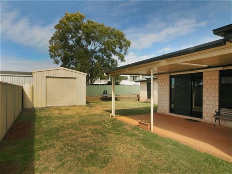 4 Clara Street, Highfields QLD 4352