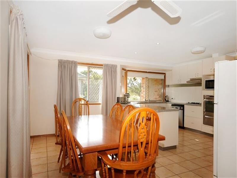 6 Sundowner Court, Highfields QLD 4352