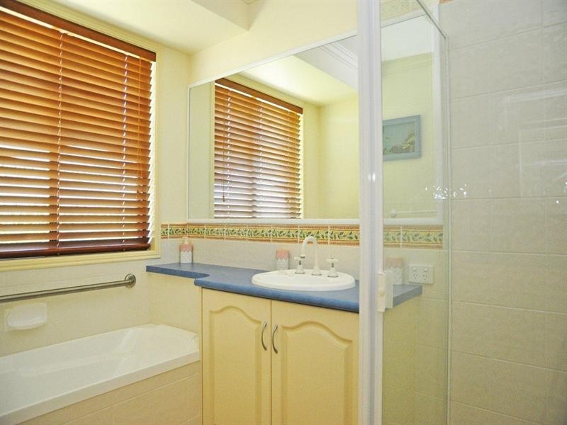 4 Gregory Court, Highfields QLD 4352