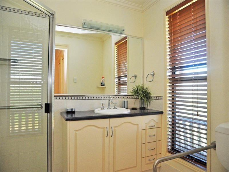 4 Gregory Court, Highfields QLD 4352