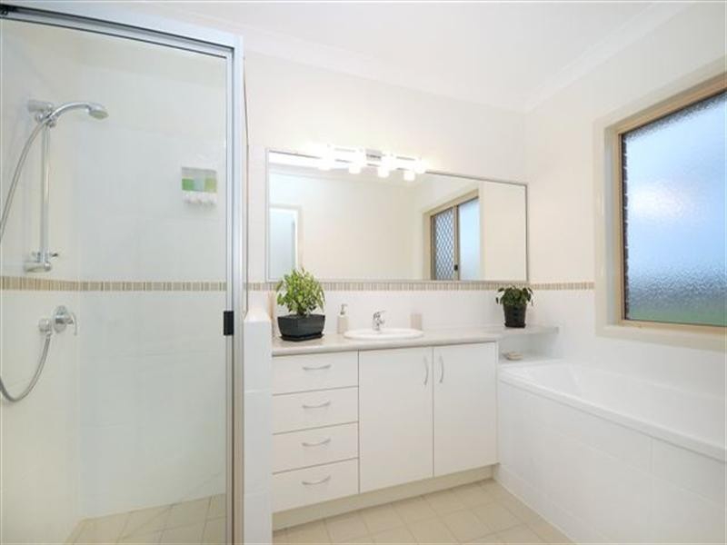 3 Horizon Court, Highfields QLD 4352