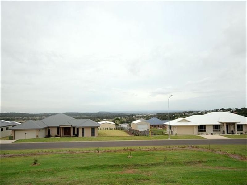 3 Horizon Court, Highfields QLD 4352