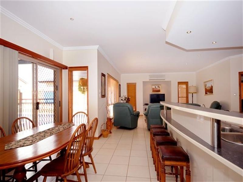 10 Dunbar Court, Highfields QLD 4352