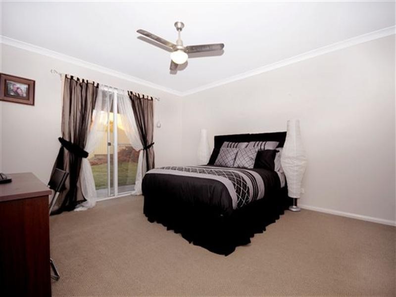 34 Smythe Drive, Highfields QLD 4352