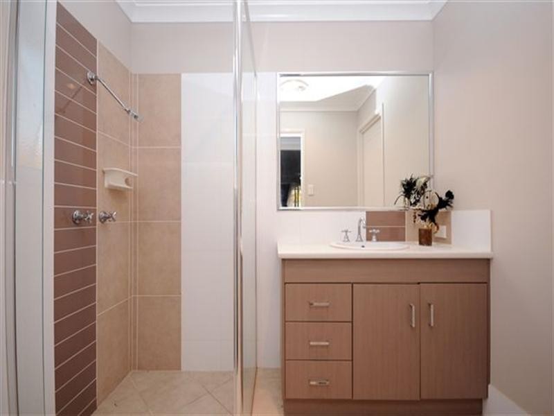 34 Smythe Drive, Highfields QLD 4352