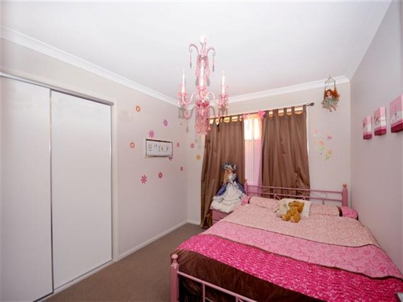 34 Smythe Drive, Highfields QLD 4352