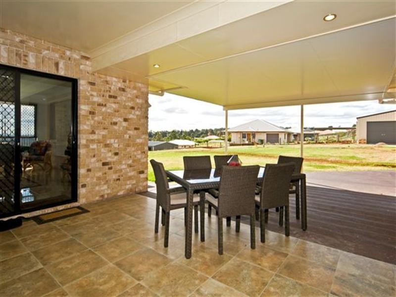 134 Harch Road, Highfields QLD 4352