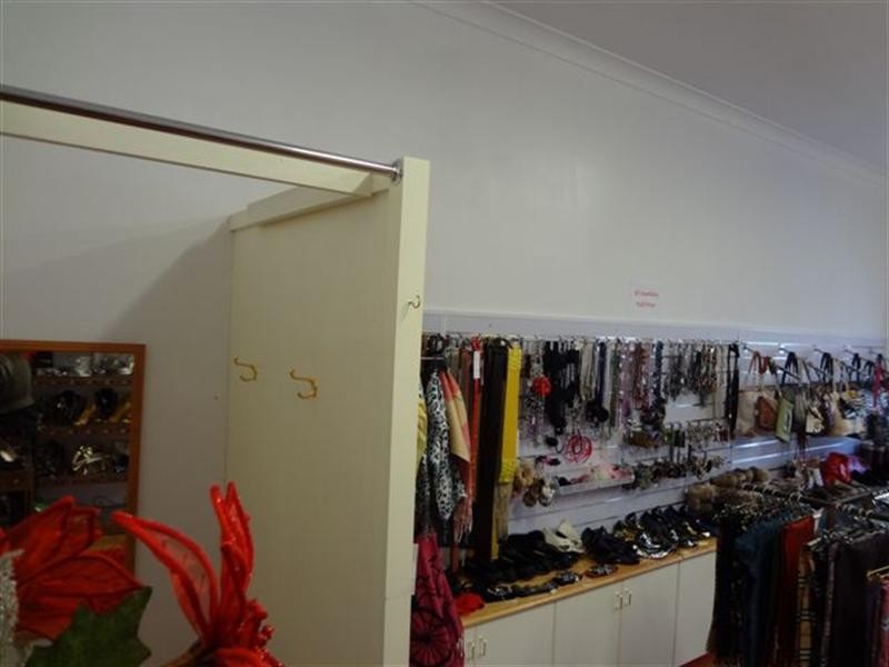 Shop 2 Abbie Lane, Highfields QLD 4352