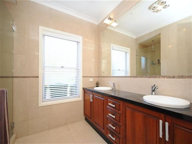 36 Mather Street, Highfields QLD 4352