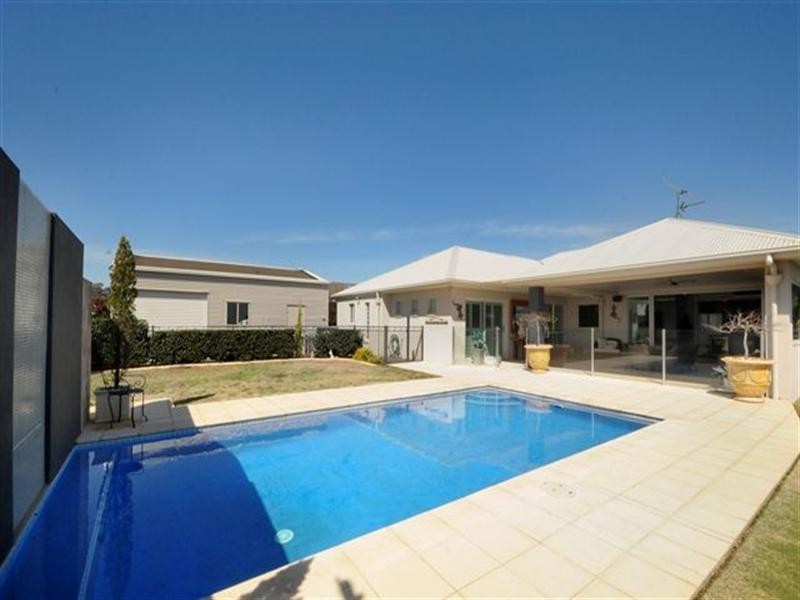 36 Mather Street, Highfields QLD 4352