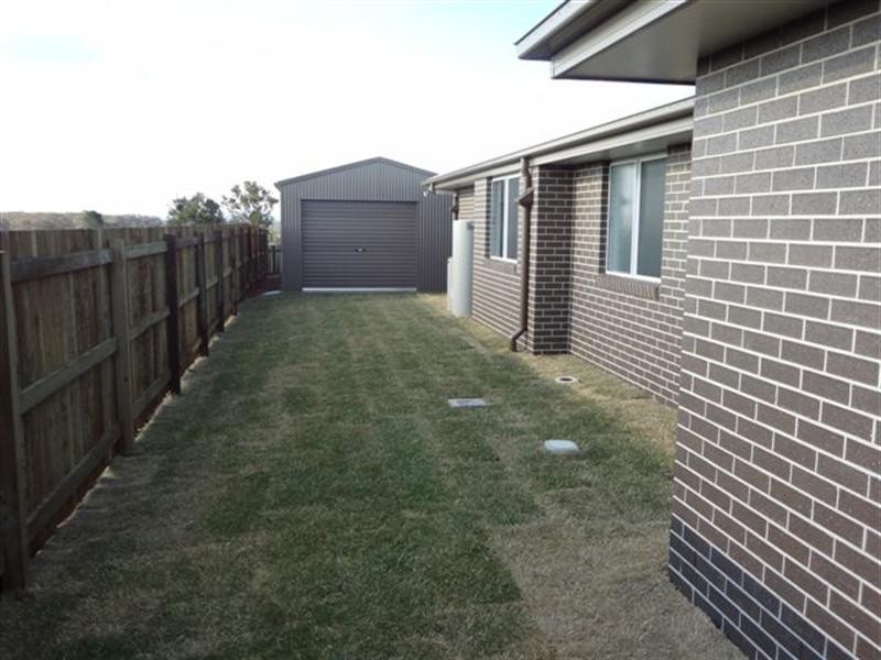 40 Honeyeater Drive, Highfields QLD 4352