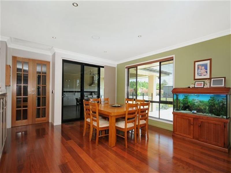 4 Arcadia Court, Highfields QLD 4352