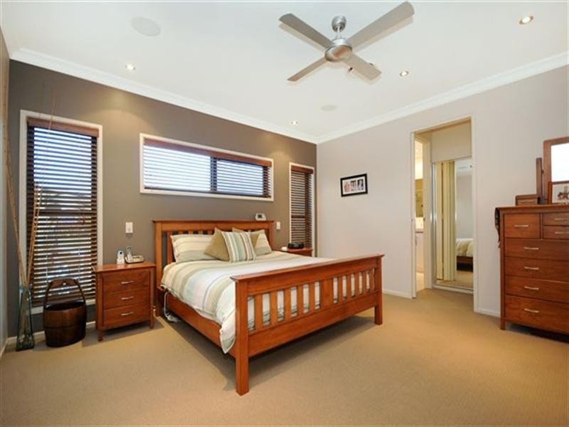 4 Arcadia Court, Highfields QLD 4352