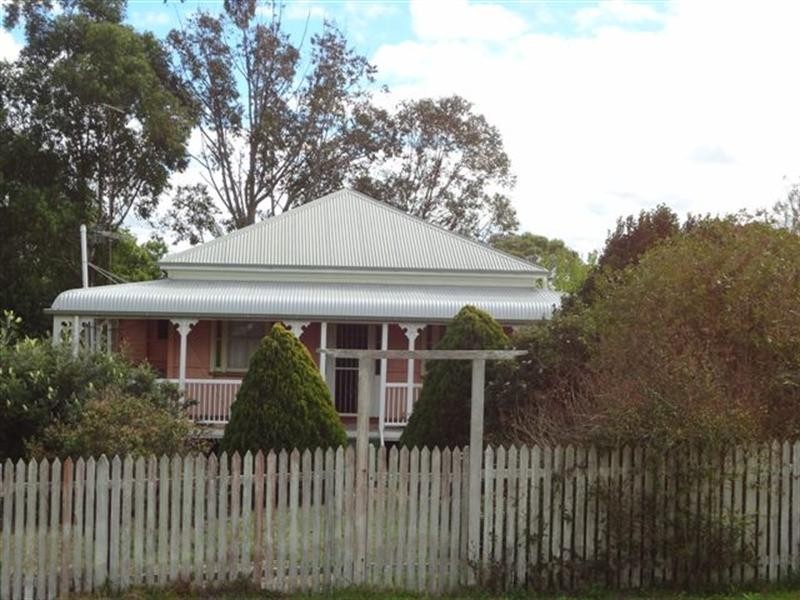 61 Utschink Road, Highfields QLD 4352